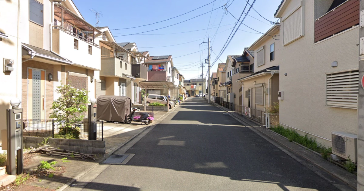 京田辺市 健康ヶ丘 公園と住宅街